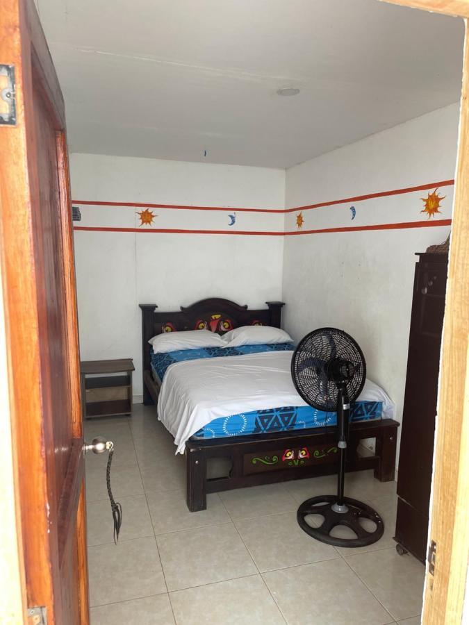 Palomino Hostel 외부 사진